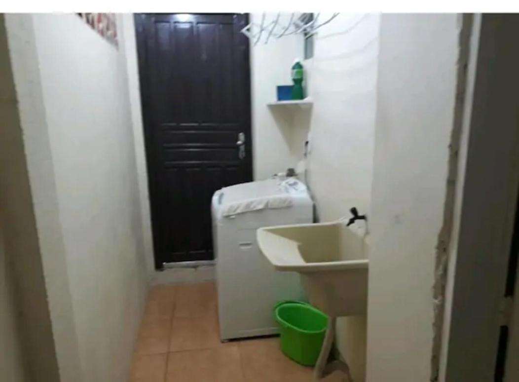 Apartamento térreo bem localizado no centro Garopaba Esterno foto