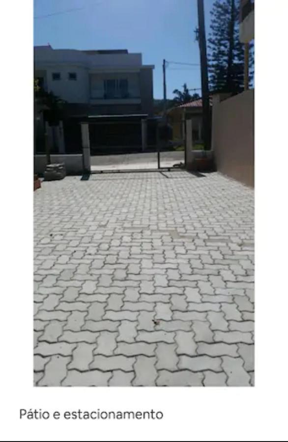 Apartamento térreo bem localizado no centro Garopaba Esterno foto