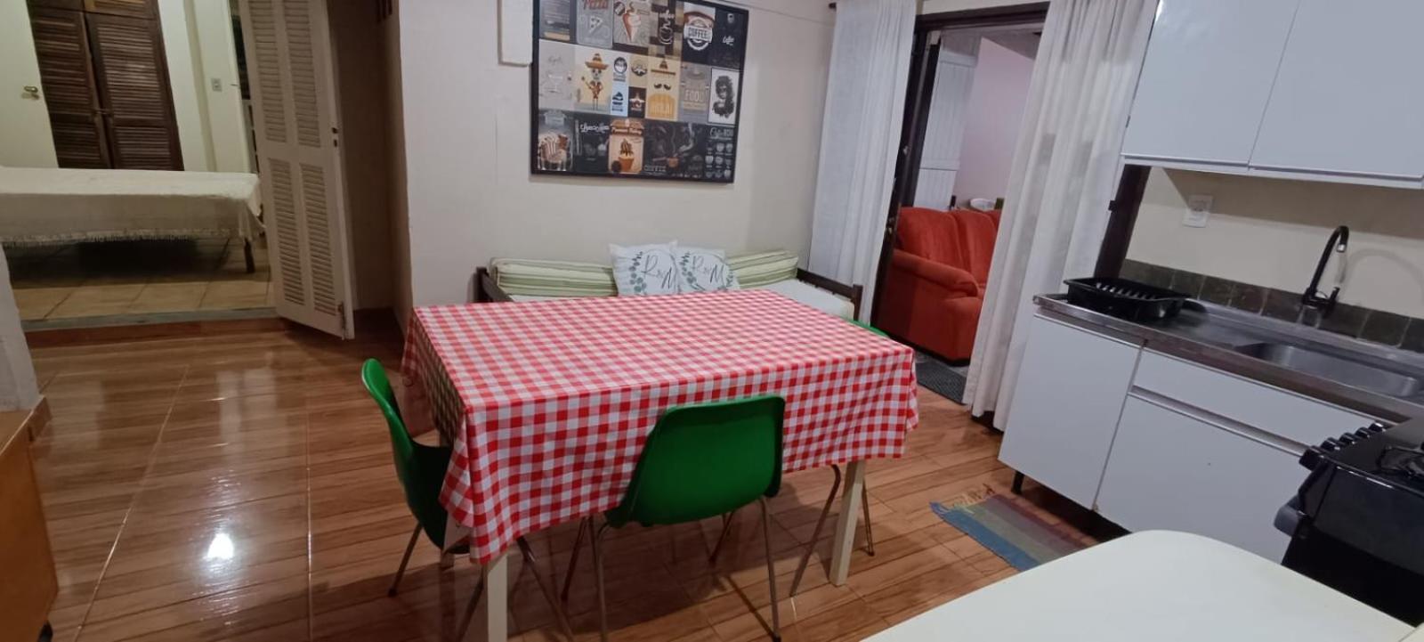 Apartamento térreo bem localizado no centro Garopaba Esterno foto