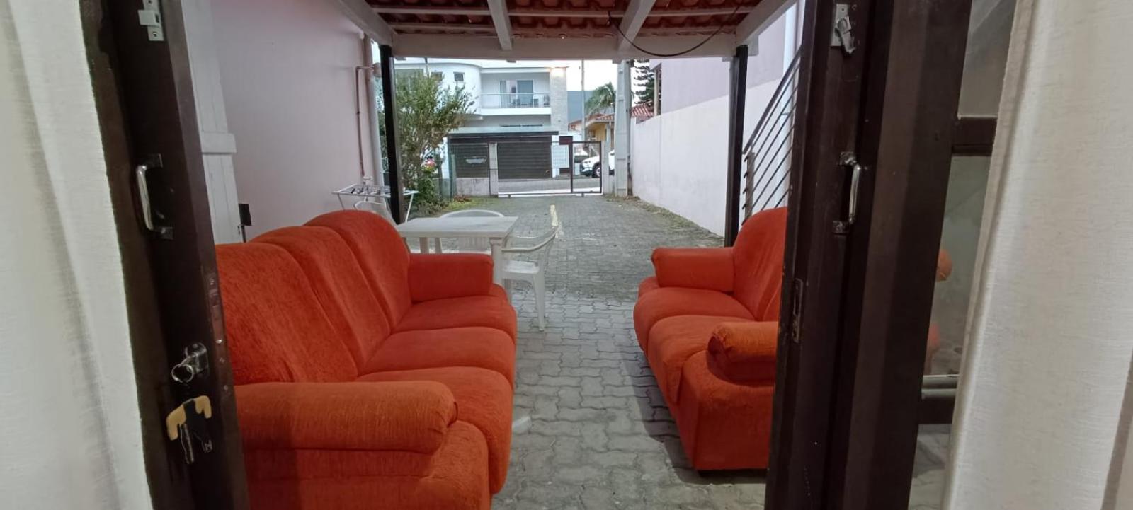 Apartamento térreo bem localizado no centro Garopaba Esterno foto